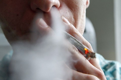 dohanyzas(210x140)(2).jpg (dohányzás)