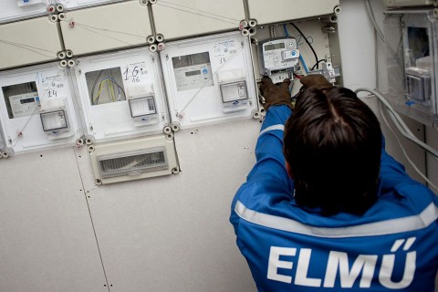 elmu(210x140)(1).jpg (elmű)