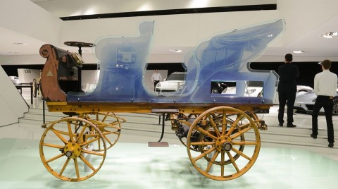 első porsche (porsche, )