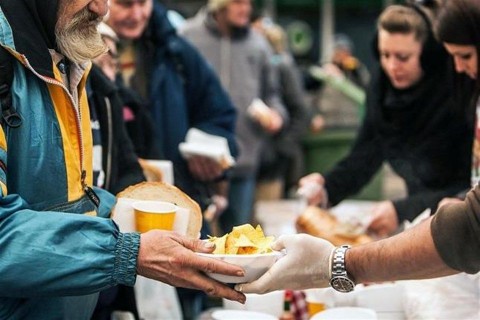 etelosztas(1)(960x640).jpg (ételosztás)