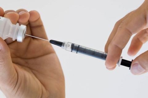 injekcio(210x140)(1).jpg (injekció, )