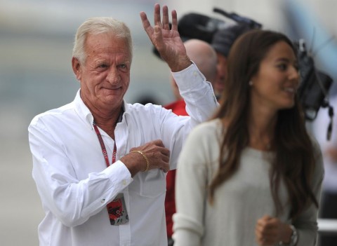 john button (john button)