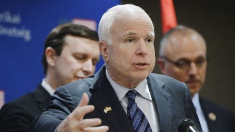 john mccain (john mccain)