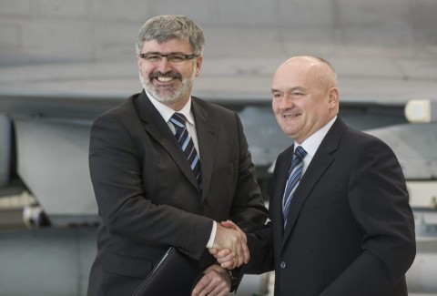 kézfogás (kézfogás)