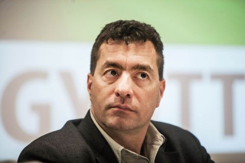 kónya péter (kónya péter, )