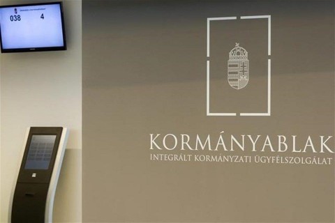 kormanyablak(2)(960x640).jpg (kormányablak)