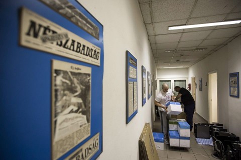 népszabadság (népszabadság)