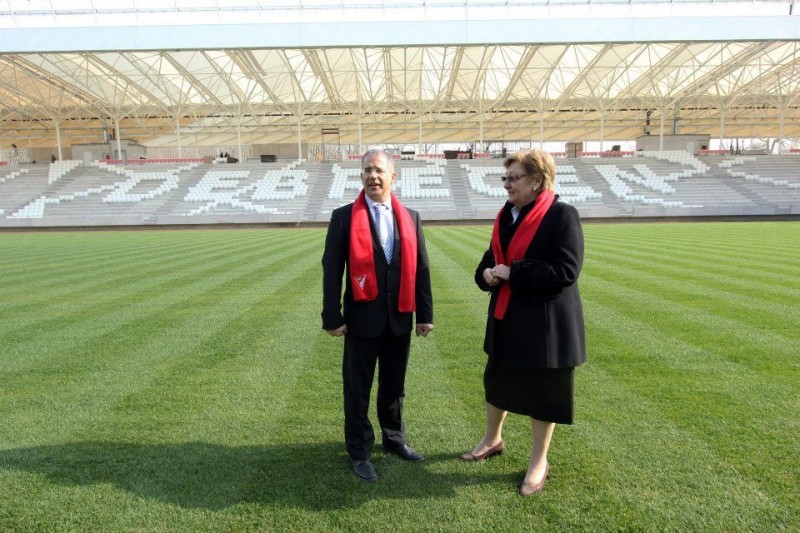 Kósa Lajos (kósa lajos, németh lászlóné, nagyerdei stadion, )