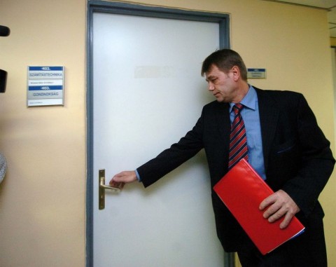 Puhl Sándor (puhl sándor, )