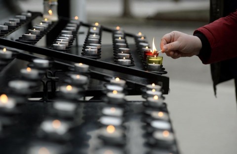 megemlékezés (megemlékezés, kommunizmus áldozatainak emléknapja, )