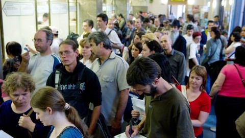 posta-sorbanállás (ingyenes, adóroham, adóbevallás, )