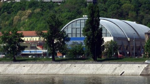 császár komjádi uszoda (császár-komjádi uszoda, komjádi uszoda, uszoda)