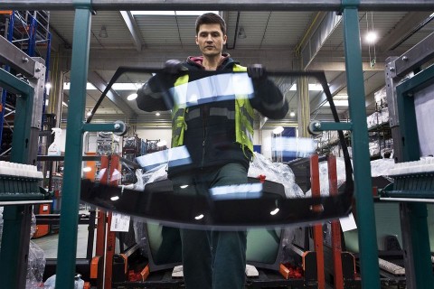 mercedes-gyar(960x640)(2).jpg (mercedes, gyár, )