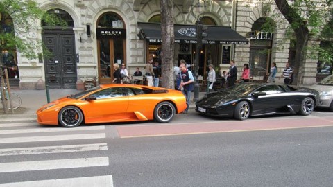 andrássy parkolás (andrássy, parkolás, lamborgini)