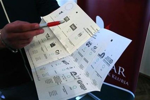 szavazas(4)(960x640).jpg (szavazás)