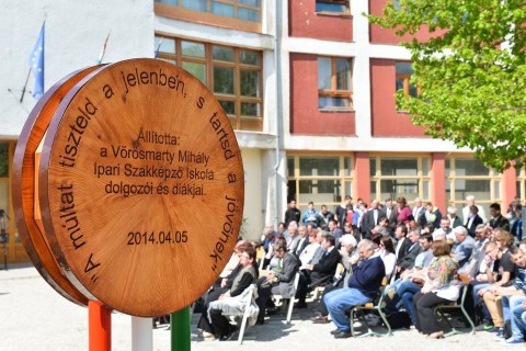 vörösmarty iskola (vörösmarty iskola)