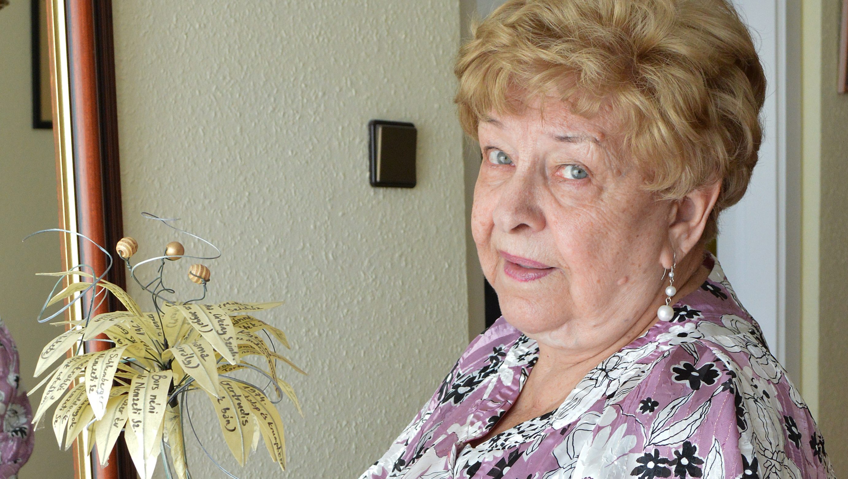 Pásztor Erzsi (pásztor erzsi, )