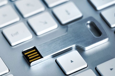 pendrive-usb-virus-technet-hu-01 (pendrive, usb, vírus, hacker, vírusirtó,)