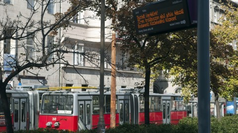 futár rendszer (bkk, futár, utastájékoztató, )