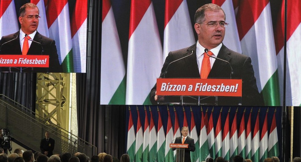 Kósa Lajos a Fidesz gyűlésén (kósa lajos, )