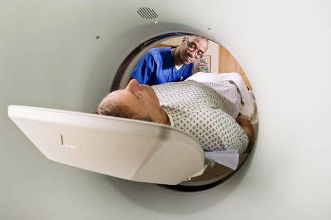 kóma (kóma, szimulálás, ct vizsgálat, eszméletlen)