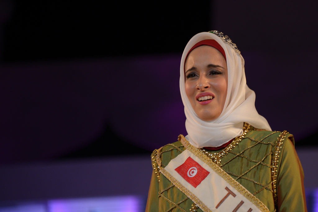 Fatma Ben Guefrache 1 (szépségkirálynő, muszlim, )