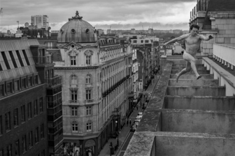 Tim-Shieff(960x640).jpg (szabadfutás, london, meztelen,)