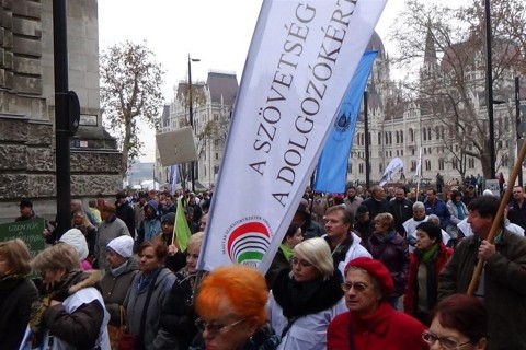 pedagogus-tuntetes(960x640).jpg (pedagógus, tüntetés, )