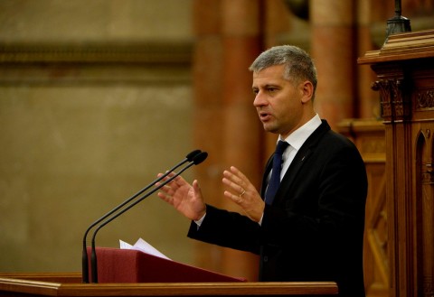 szatmáry kristóf (szatmáry kristóf, )