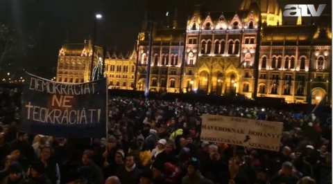 ATV tüntetés (ATV, tüntetés)