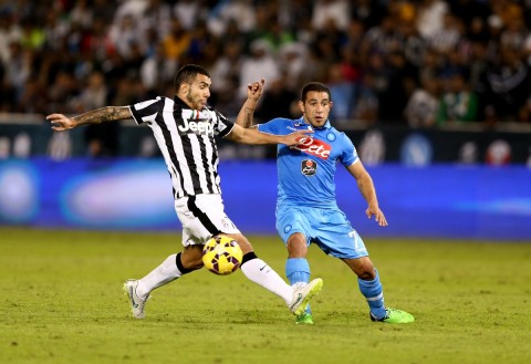 Carlos Tévez (carlos tévez, )