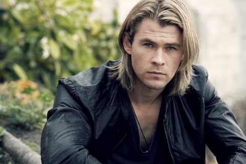 Chris Hemsworth (chris hemsworth,)