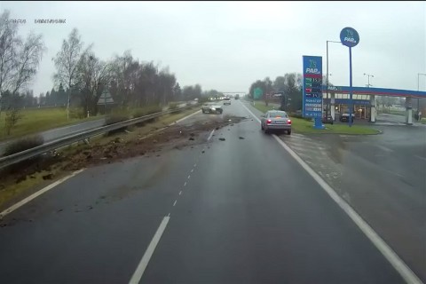 Cseh-baleset(960x640).jpg (csehország, baleset, ütközés, )