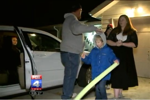 Dakota-Nafzinger(960x640).jpg (vak kisfiú, )