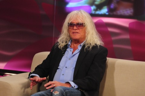 Kóbor János (kóbor jános, omega, )