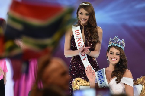 Kulcsar-Edina(782ca5a1-b8d8-4b7f-b8ac-e1cb91422f00)(960x640).jpg (kulcsár edina)