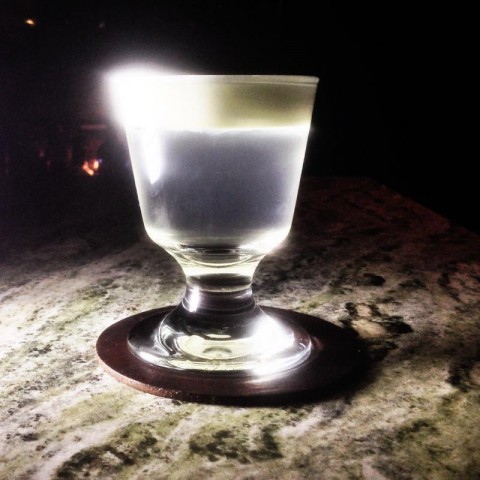 Meleg gin-tonik (gin-tonik, meleg, )