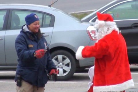 Mikulás (mikulás, )