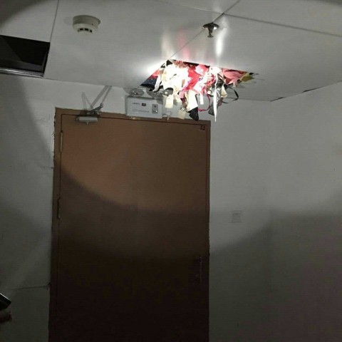 bugyitolvaj (tolvaj, fehérnemű, )