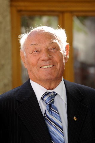 buzánszky jenő (buzánszky jenő)