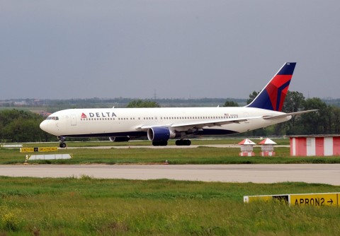 delta (delta)