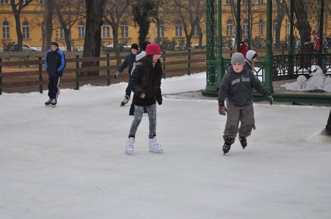 karacsony-a-kori-ligetben(210x140).jpg (karácsony a kori ligetben)