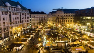 karácsonyi vásár budapest vörösmarty tér (karácsony, karácsonyi vásár, budapest)