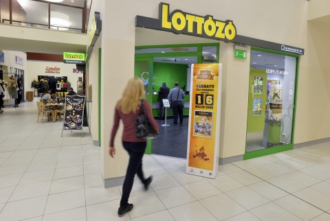 lottó (lottó)