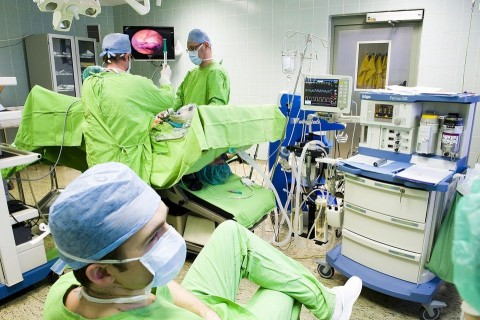 mutet(430x286).jpg (műtét)