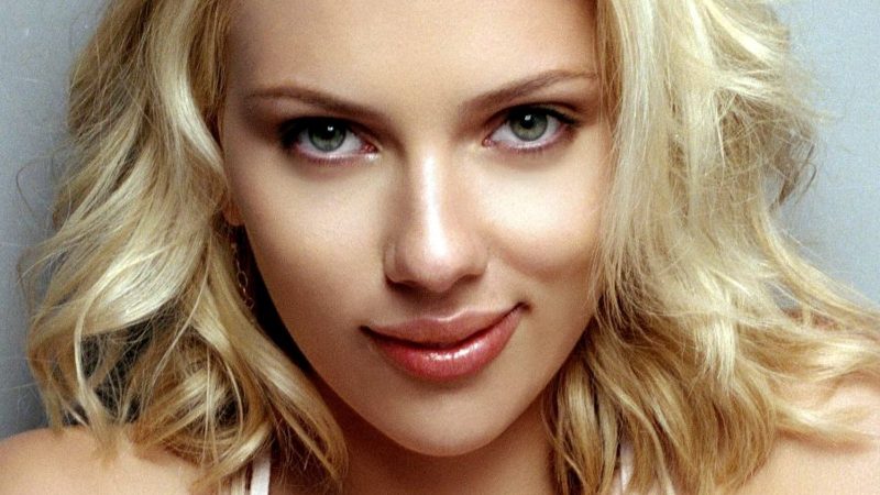 scarlett johansson (scarlett johansson, )