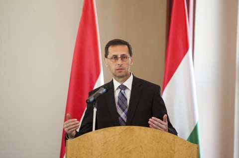 varga-mihaly(210x140).jpg (varga mihály)