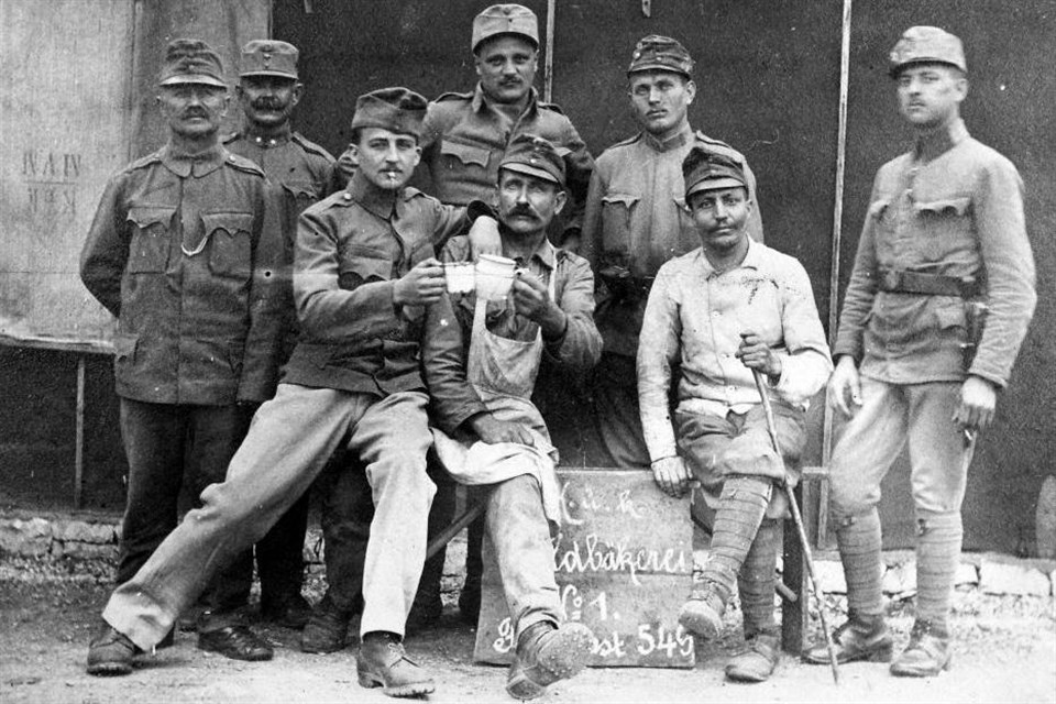 Elso-vilaghaboru-1.-sz(960x640).jpg (Első világháború, 1. sz. tábori pékség katonái)
