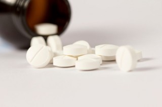 Gyógyszertabletta  (gyógyszer, tabletta, )