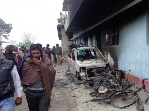 Gyújtogatás indiában (india, )